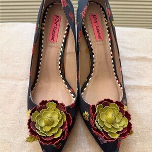 Betsey Johnson Black Floral Heels with Green Accents